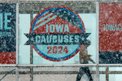 Iowa Unplugged: Reporter Notebooks Capture Final Impressions as the 2024 Campaign Frenzy Concludes
